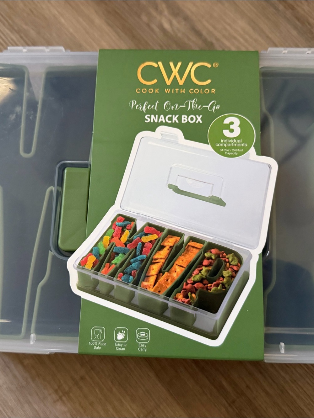 CWC Green 3-Compartment Snack Box - Picture 2 of 3